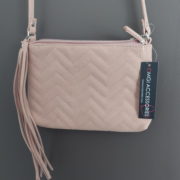 OMG!Accessories Cross-body Purse NWT - Picture 3 of 9